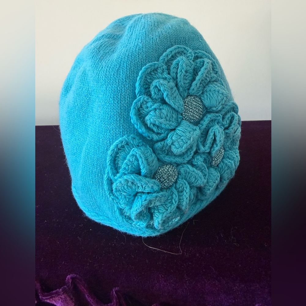 Blue wool hat with Floral Design
